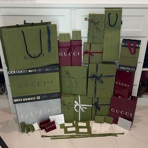 Gucci Green and Burgundy Gift Boxes & Bags Ensemble